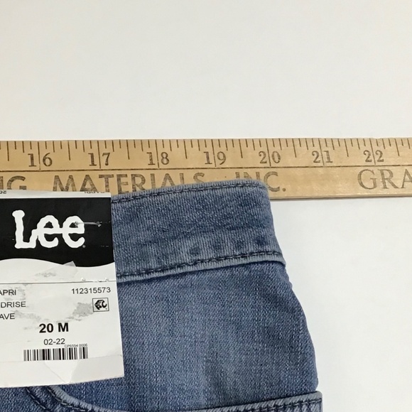 Lee Capri Wave Jeans Womens Plus Sz 20M Mid Rise Wave Regular Fit School Casual - Picture 9 of 14